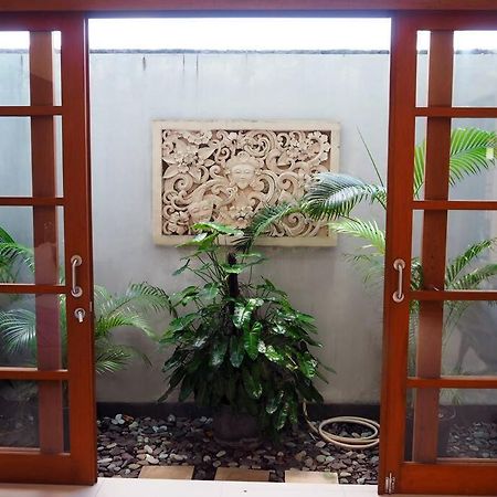 Sonti Villa Seminyak Exteriör bild