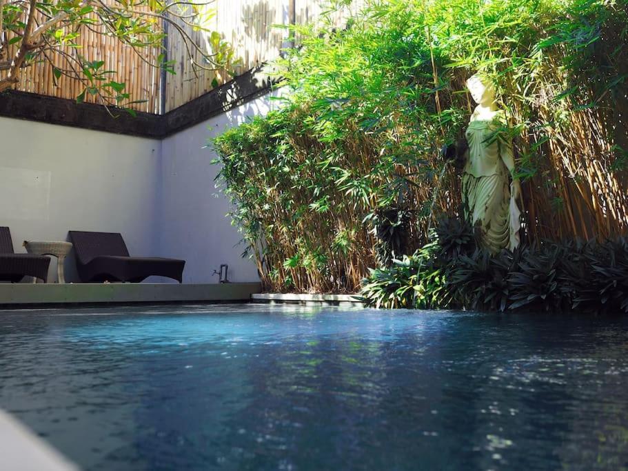 Sonti Villa Seminyak Exteriör bild