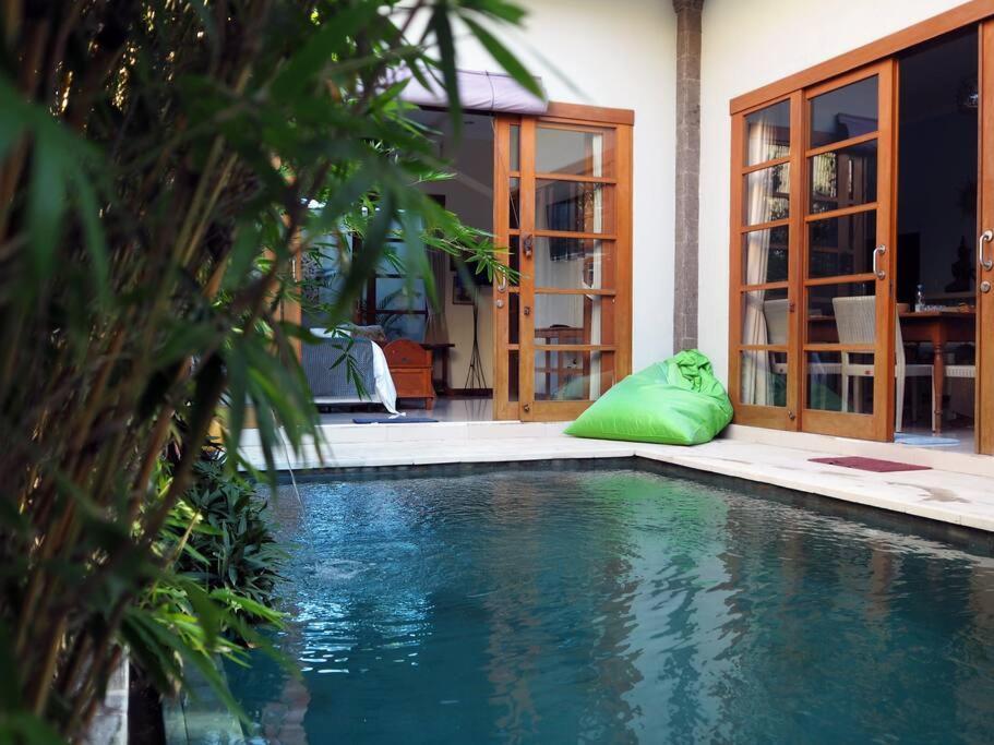 Sonti Villa Seminyak Exteriör bild
